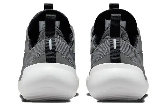 Nike E-Series AD