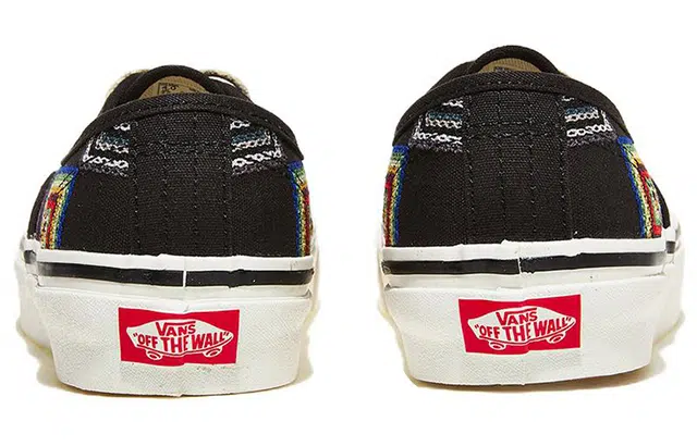 Vans Authentic 44