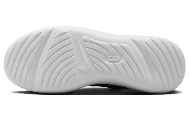 Nike E-Series AD