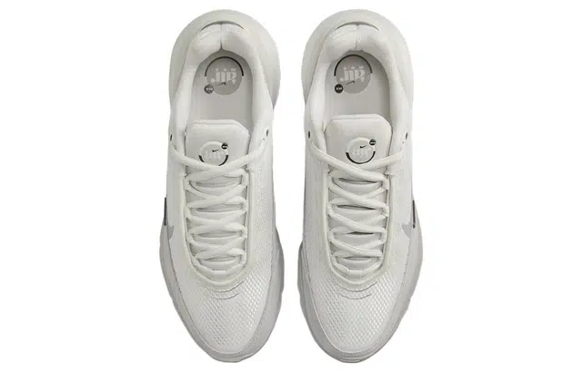 Nike Air Max Pulse