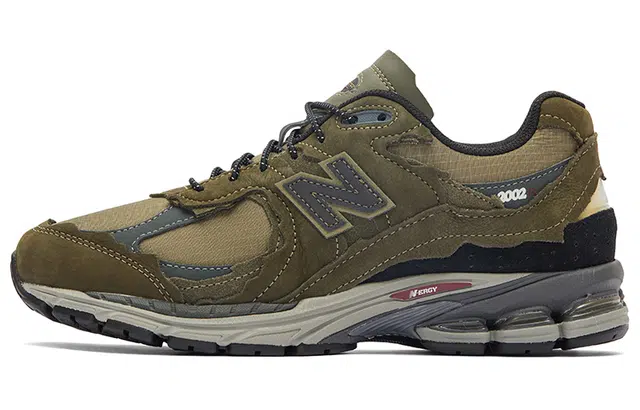 New Balance NB 2002R "Olive"