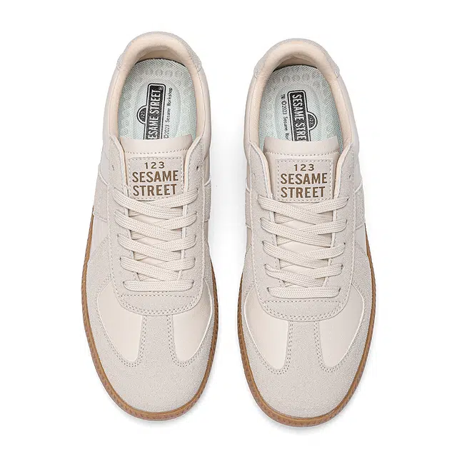 Sesame Street Classic Trainer