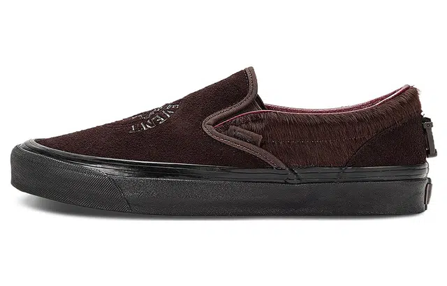 Randomevent x Vans slip-on