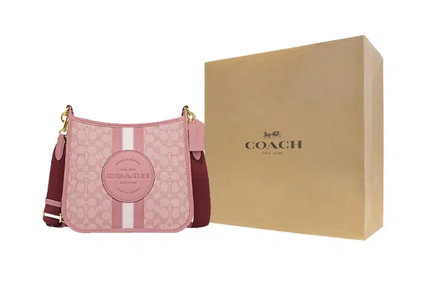 COACH Dempsey 27 Logo