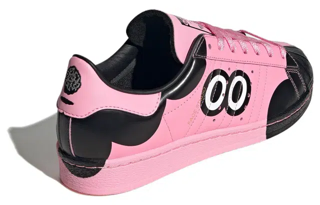 adidas originals Face Superstar 82