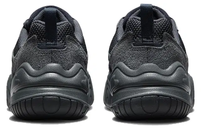 Nike Tech Hera