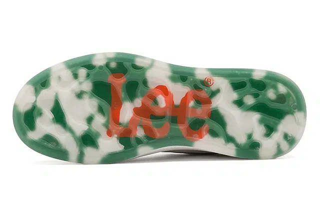 Lee