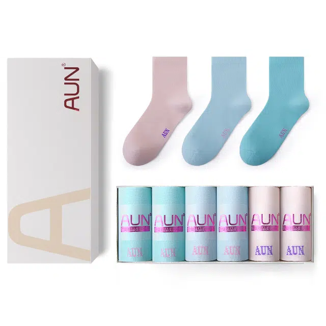 AUN 3