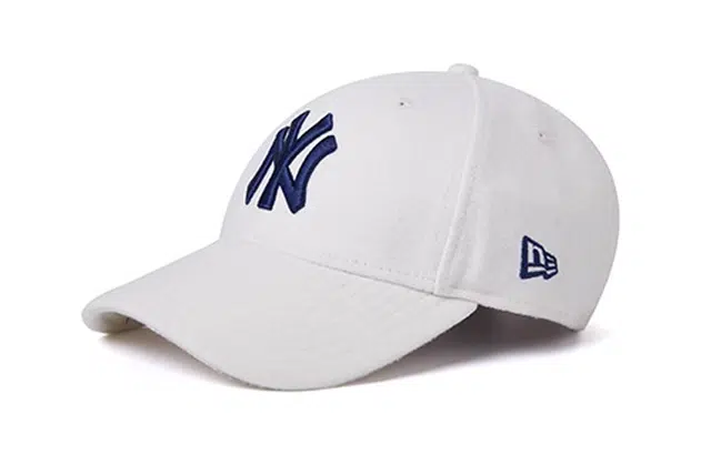 New Era Embroidered Logo Cap Off White