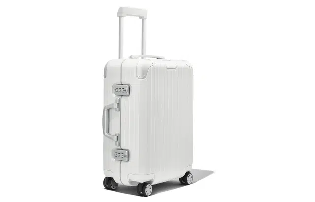 RIMOWA HYBRID Cabin 37L 21