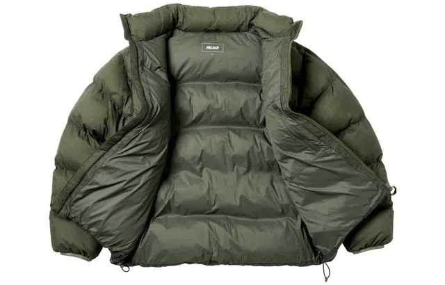 PALACE FW23 RIPSTOP PUFFA