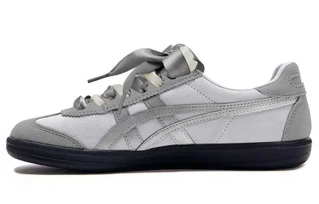 Onitsuka Tiger Tokuten Silver Grey