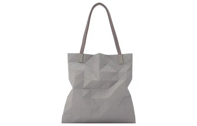 ISSEY MIYAKE Tote