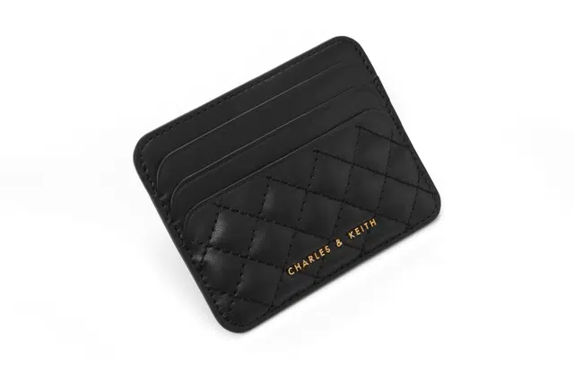 CHARLESKEITH BlackCreamSand