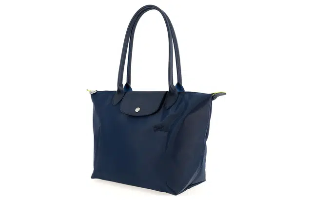 LONGCHAMP Le Pliage Green 28