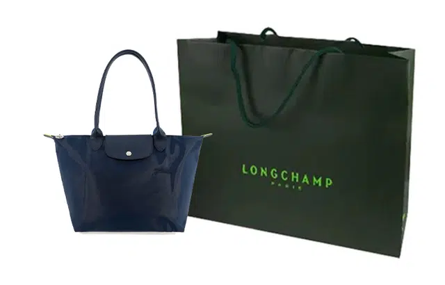 LONGCHAMP Le Pliage Green 28