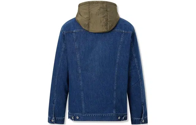 Levis