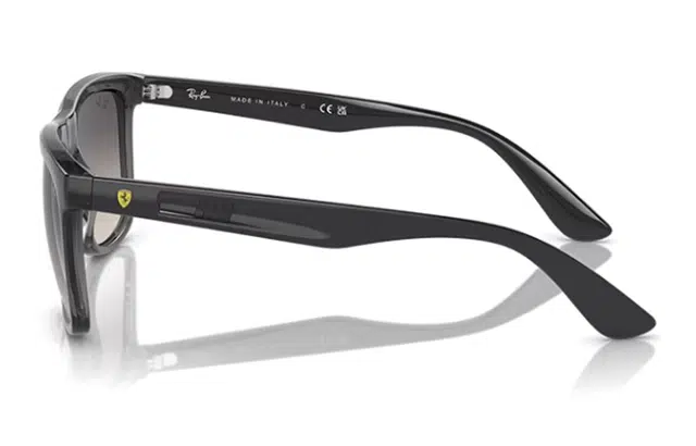 RayBan Logo