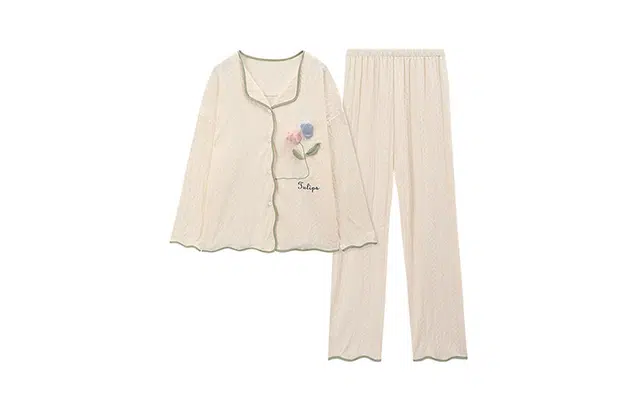 橡柠派 秋冬款家居服简约甜美可爱韩版立体小花长袖长裤 家居套装 女款 米杏色