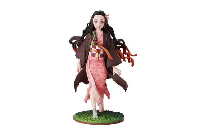 Aniplex 18 20.5cm