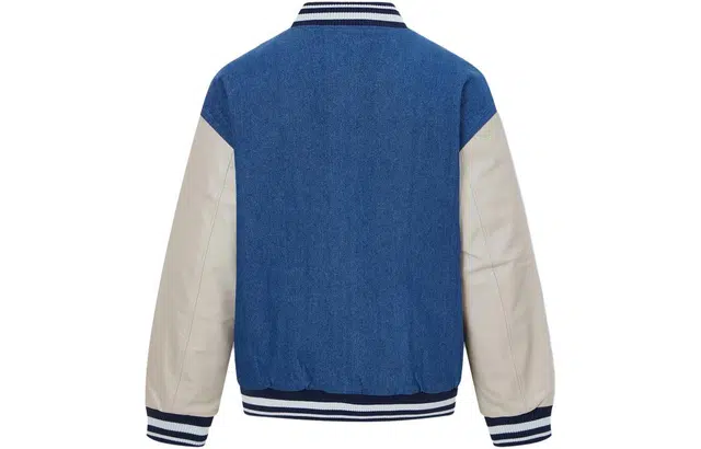 levis Logo