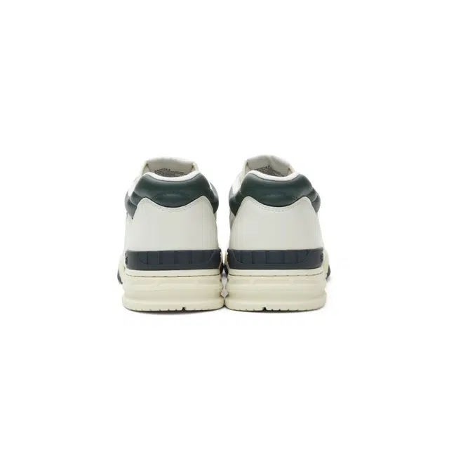 AVIA Archive 8 855