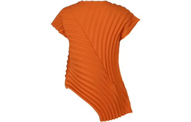 ISSEY MIYAKE SS23 T