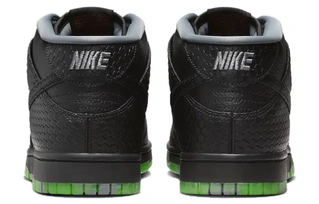 Nike Dunk Premium