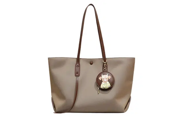 CBANNER Tote