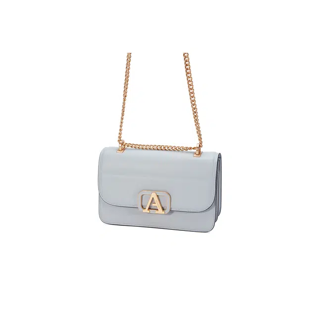AQUASCUTUM