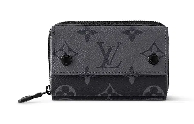 LOUIS VUITTON Zipped Organizer