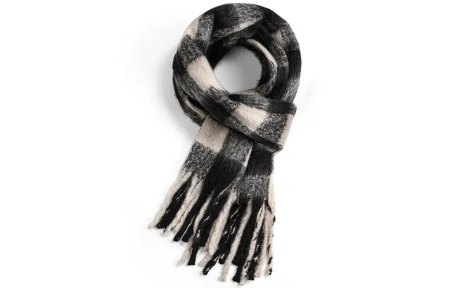 优幽兰 蓬松两用保暖加厚小众 绒线围巾 男女同款情侣款