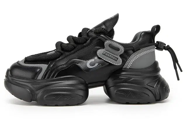 C°BANNER Low Top Sneakers