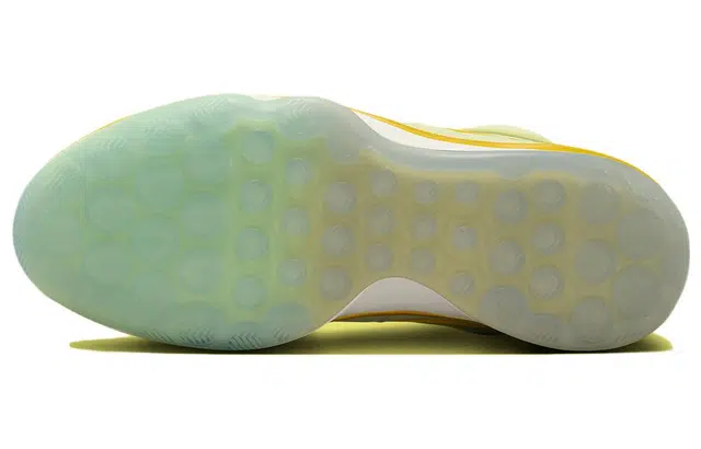 Nike G.T. Hustle 2