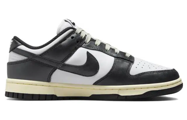 Nike Dunk Low Prm "Vintage Panda"