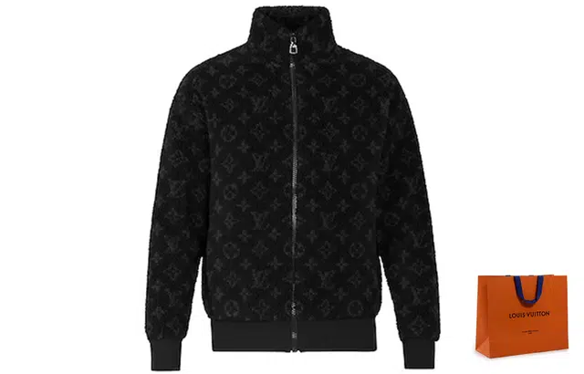 LOUIS VUITTON Monogram