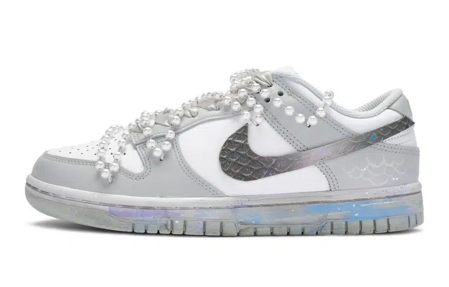 Nike Dunk Low Grey Silver White