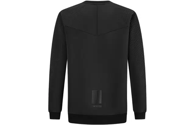 EMPORIO ARMANI EA7 FW23