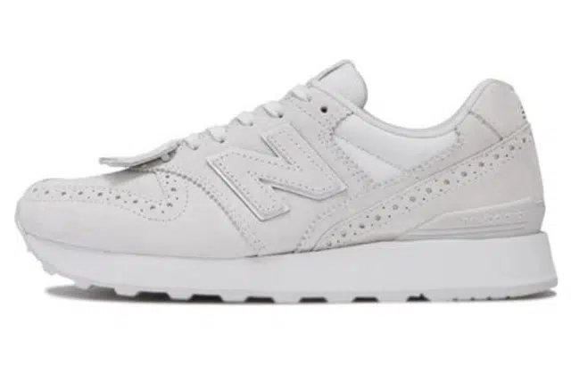 New Balance 996