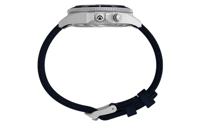 TIMEXEXPEDITION 41mm 200 TW2W22000