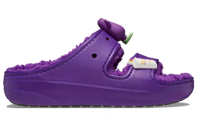 x Crocs
