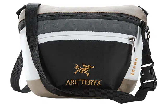 Arcteryx x BEAMS Logo