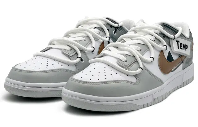 Nike Dunk Low Pure Platinum