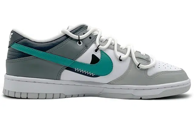 Nike Dunk Low Pure Platinum