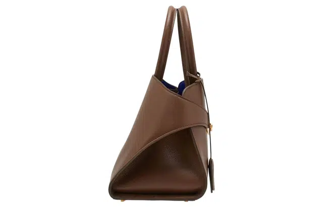 FERRAGAMO Hug Logo