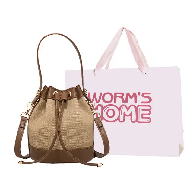 WORM'S HOME PU