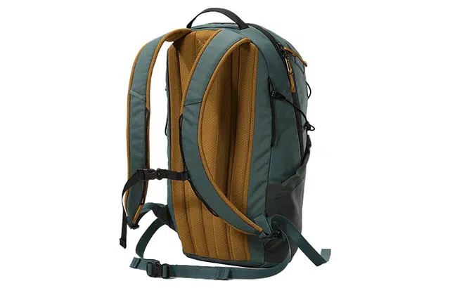 Arcteryx mantia 16