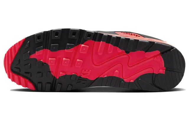 Nike Air Max 90 Gore-Tex "Bright Crimson"