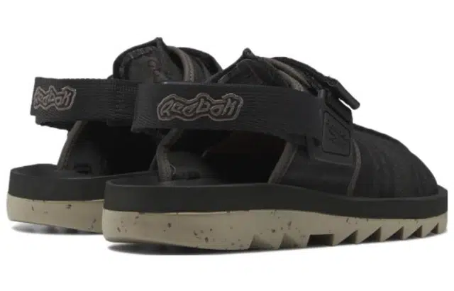 Reebok Beatnik