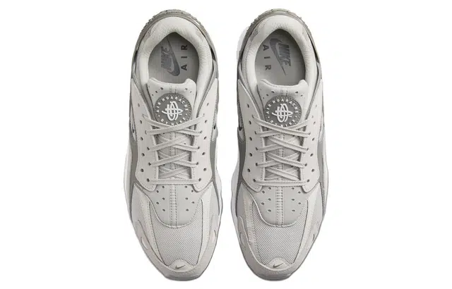 Nike Air Huarache Runner